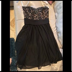 Little Black Dress 👗 David’s Bridal Size 8